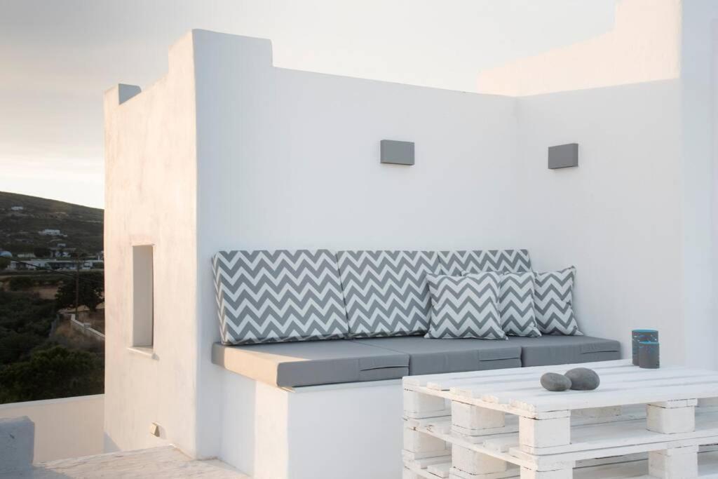 Sunny Studio W.Breathtaking Naxos Views In Isterni Apartment Isterni  Exterior foto
