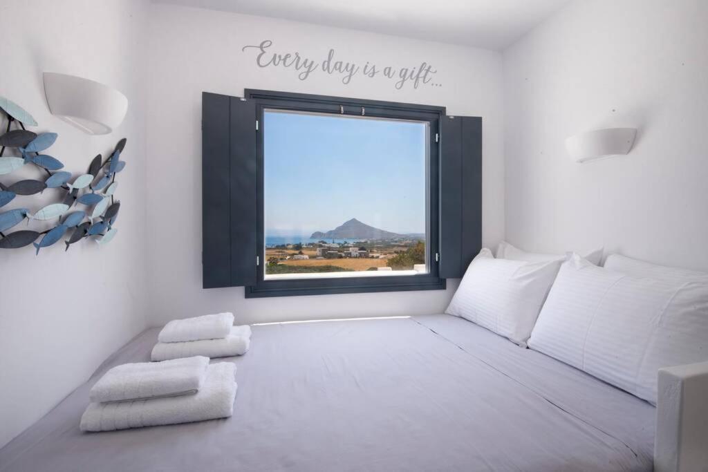 Sunny Studio W.Breathtaking Naxos Views In Isterni Apartment Isterni  Exterior foto