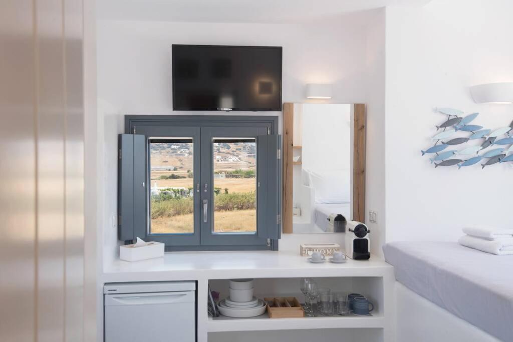 Sunny Studio W.Breathtaking Naxos Views In Isterni Apartment Isterni  Exterior foto